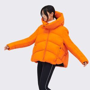 NWT - PERFECT MOMENT Orelle Down Jacket in Red/Orange